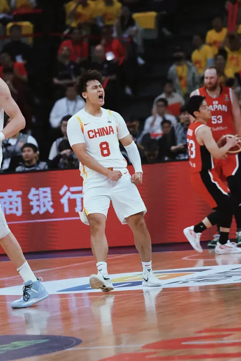 深圳男篮大胜江苏队,保持季后赛席位的简单介绍 深圳男篮大胜江苏队,保持季后赛席位的简单介绍