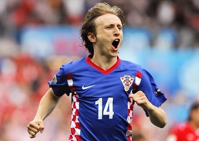 塞维利亚跌落神坛,欧国联冠军梦碎 塞维利亚跌落神坛,欧国联冠军梦碎