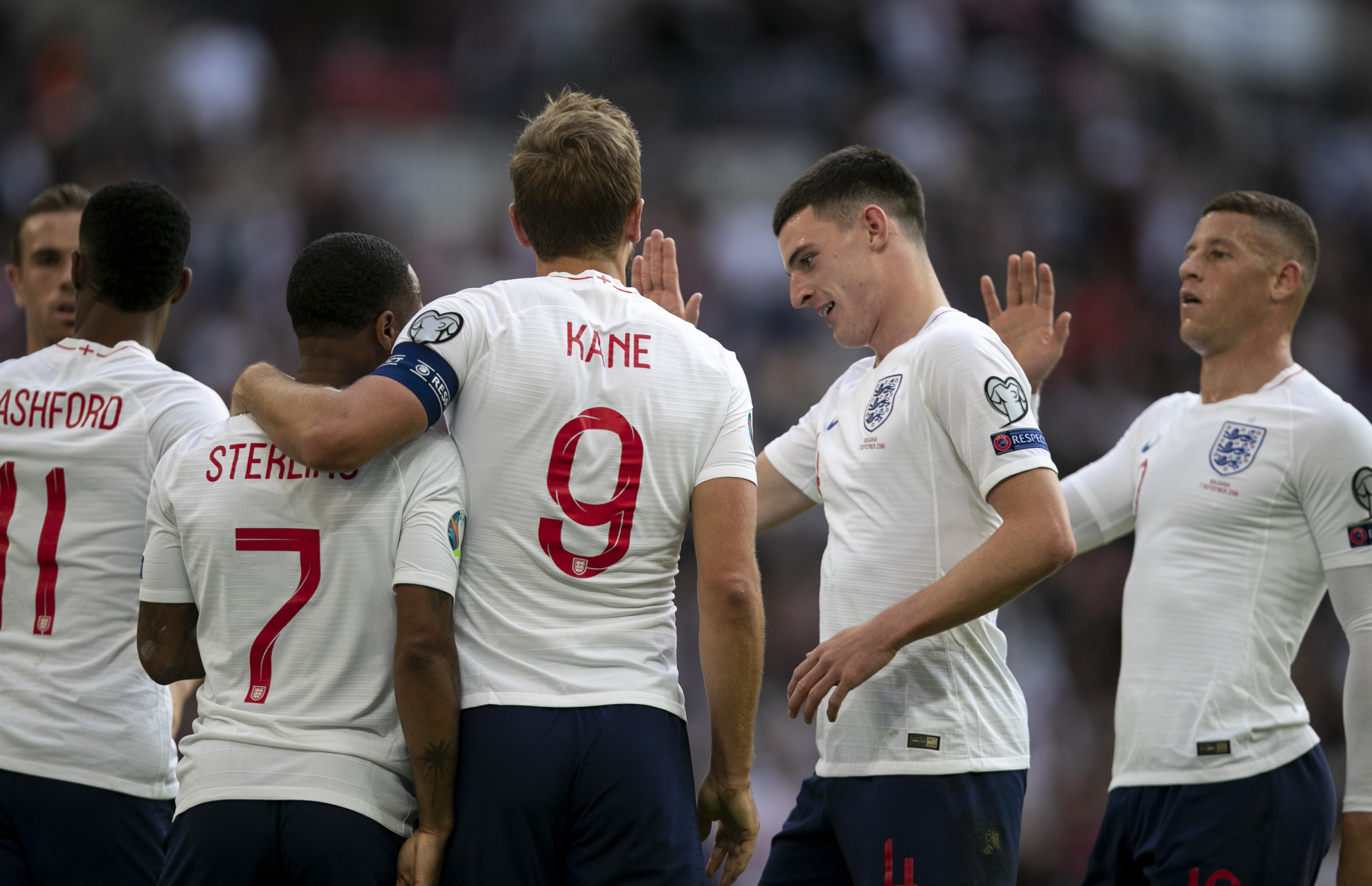 世俱杯-英格兰队凭借进攻火力,成功夺得欧洲杯冠军