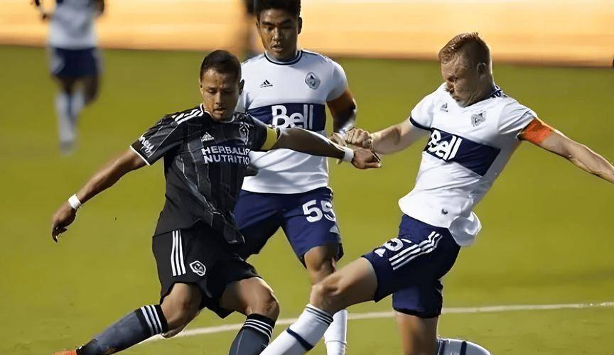 世俱杯赛程-法尔考复出,率队突围保级区