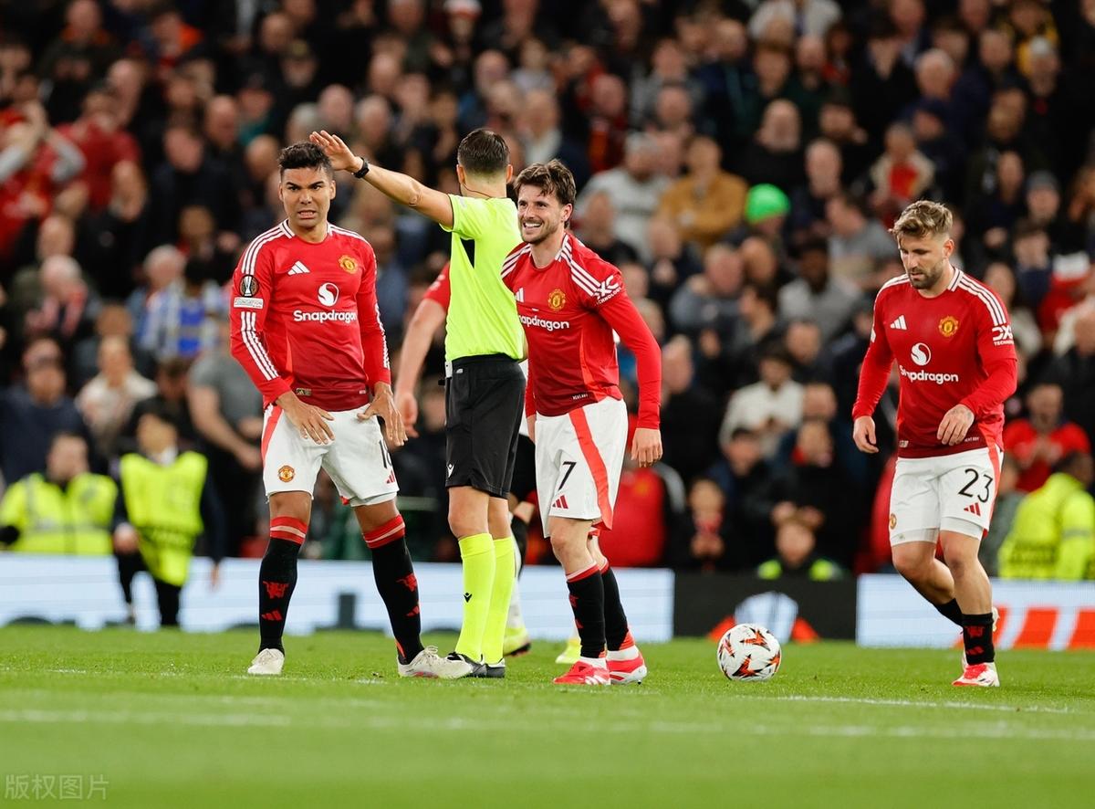 包含曼联球员团结合作,击败狼队,继续保持领先优势的词条 包含曼联球员团结合作,击败狼队,继续保持领先优势的词条