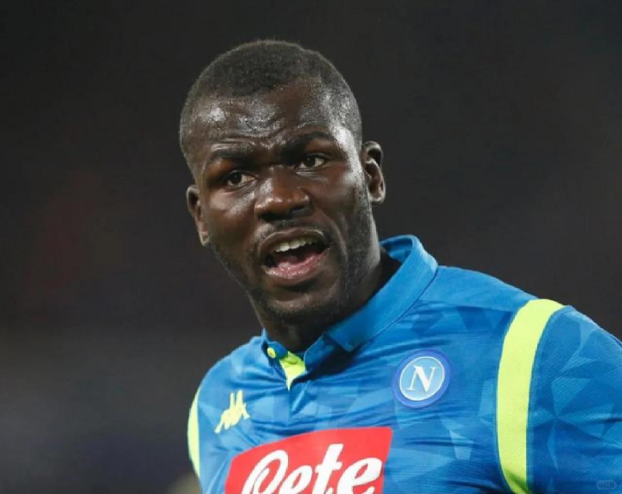 曼城前锋斯特林轰入制胜进球，助球队晋级的简单介绍