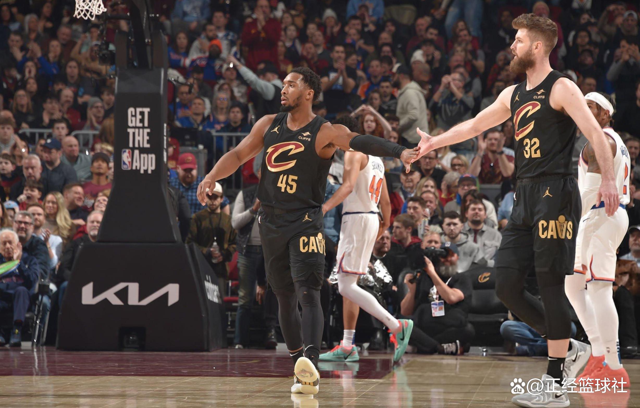 关于勇士主场战胜尼克斯，雷吉诺贝尔纳多罚球状态良好的信息