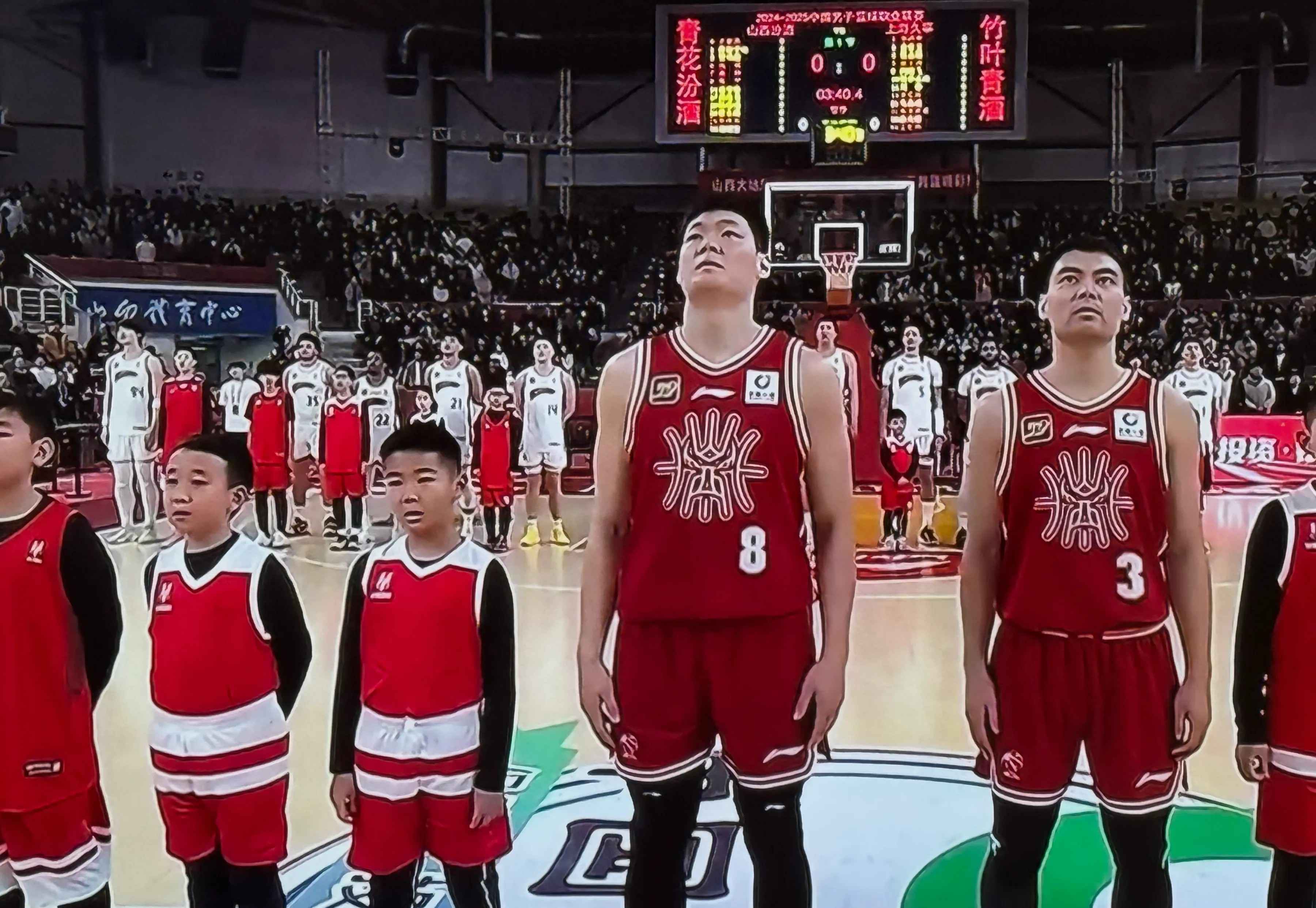 世俱杯冠军-湖北男篮惜败对手,内线篮板劲道需加强