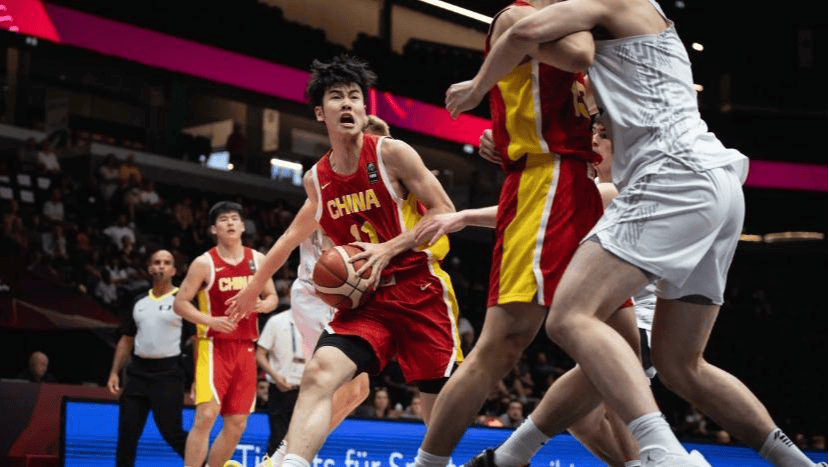 湖北男篮惜败对手,内线篮板劲道需加强 湖北男篮惜败对手,内线篮板劲道需加强