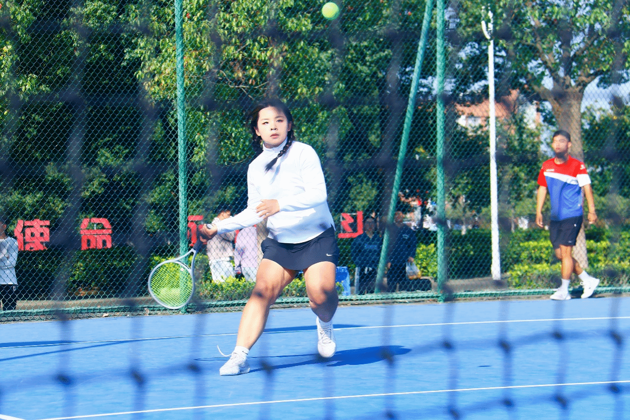 湖北队表现优异，夺得比赛胜利