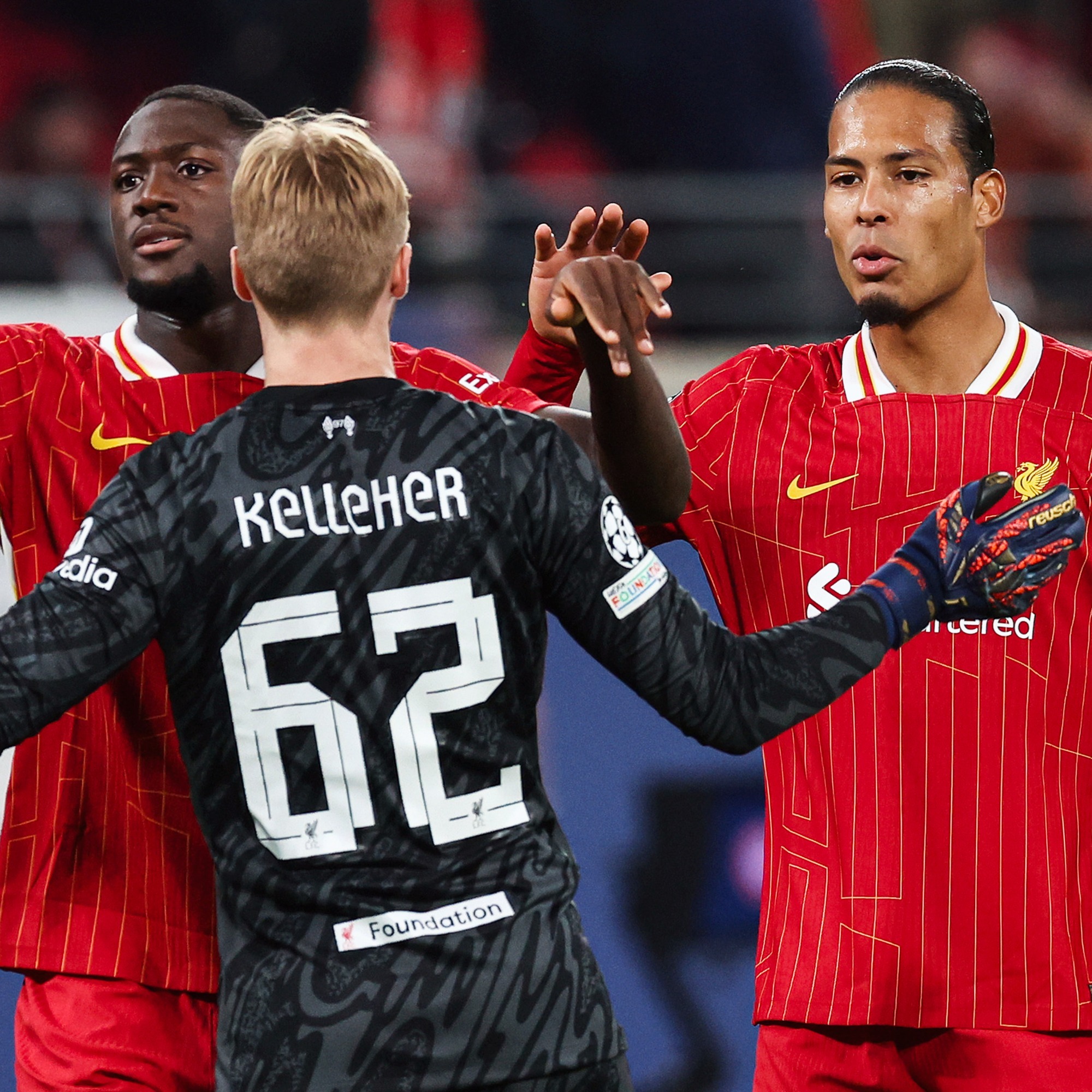 世俱杯赛程-利物浦大获全胜，晋级淘汰赛阶段