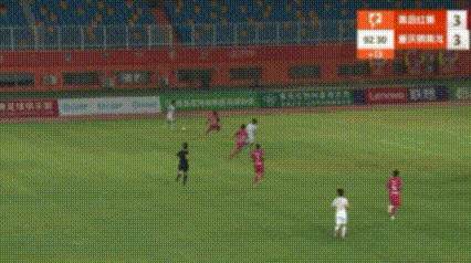 标志长传助攻，打破僵局扭转局面的简单介绍