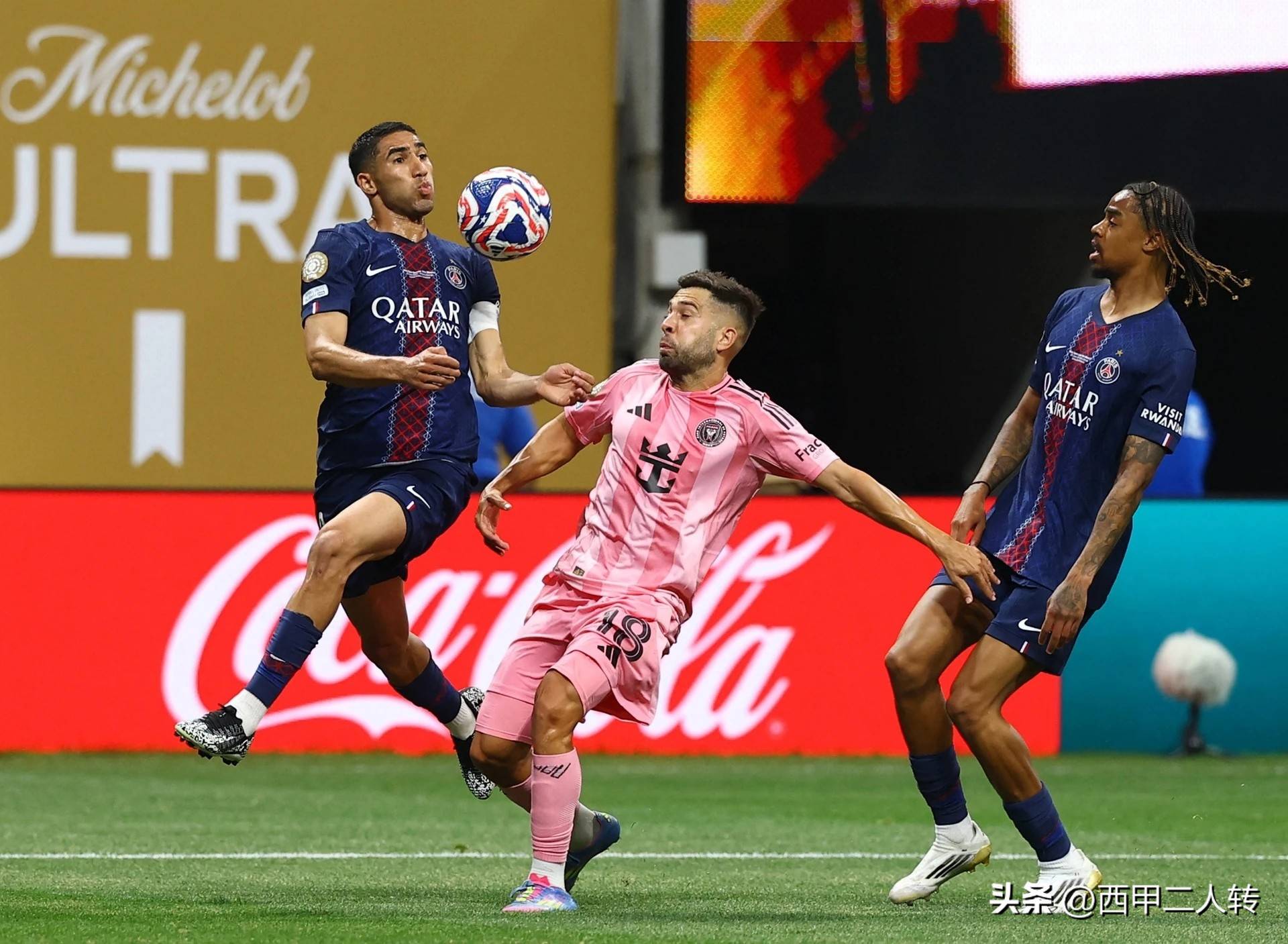 巴黎圣日耳曼主场大胜波尔多，继续领跑积分榜的简单介绍