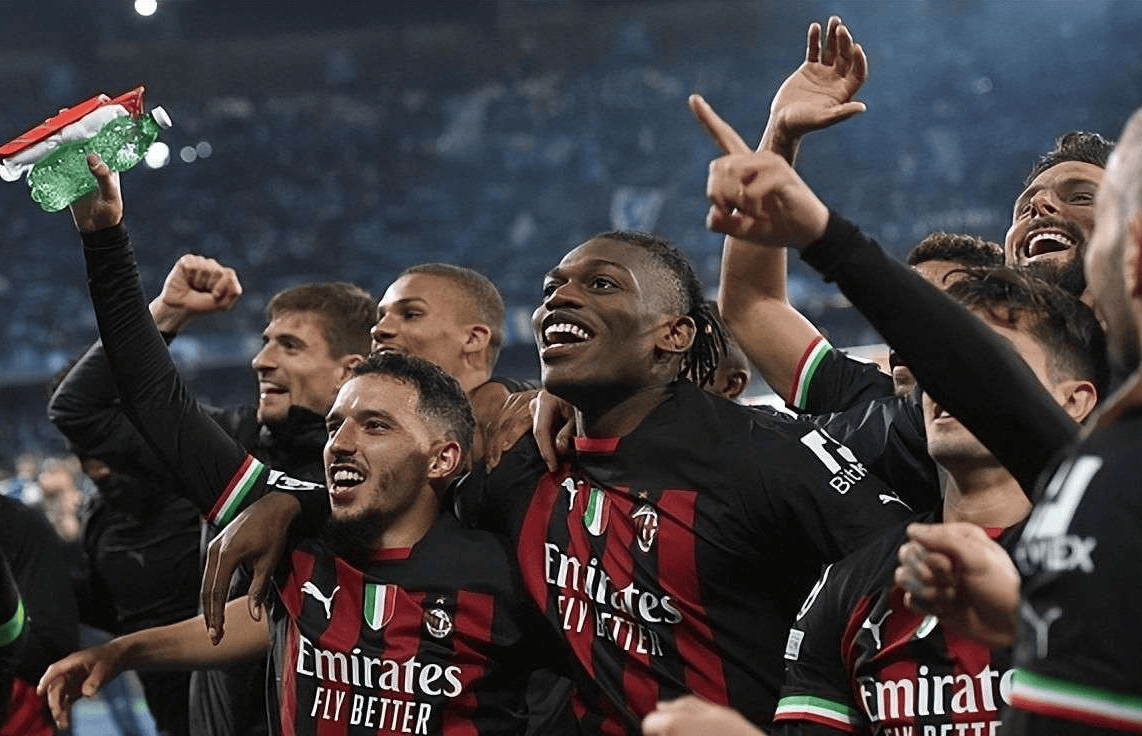 意甲赛场巨星:AC米兰战胜对手晋级 意甲赛场巨星:AC米兰战胜对手晋级