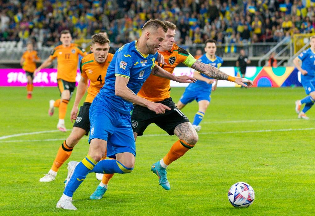 波黑队在欧预赛比赛中一路披荆斩棘 波黑队在欧预赛比赛中一路披荆斩棘