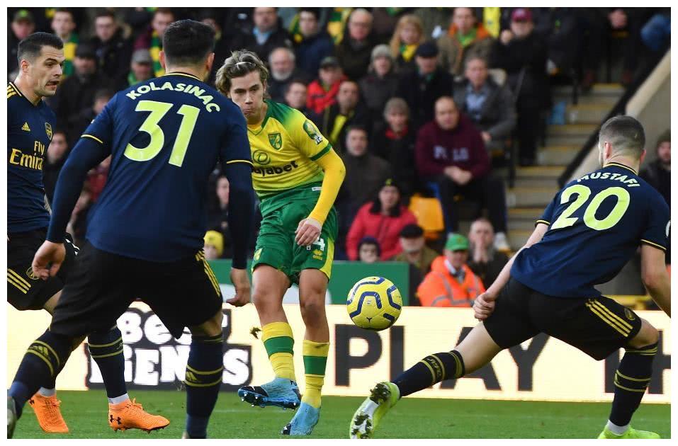 米尔沃尔客场逼平对手,艰难拿下一分 米尔沃尔客场逼平对手,艰难拿下一分