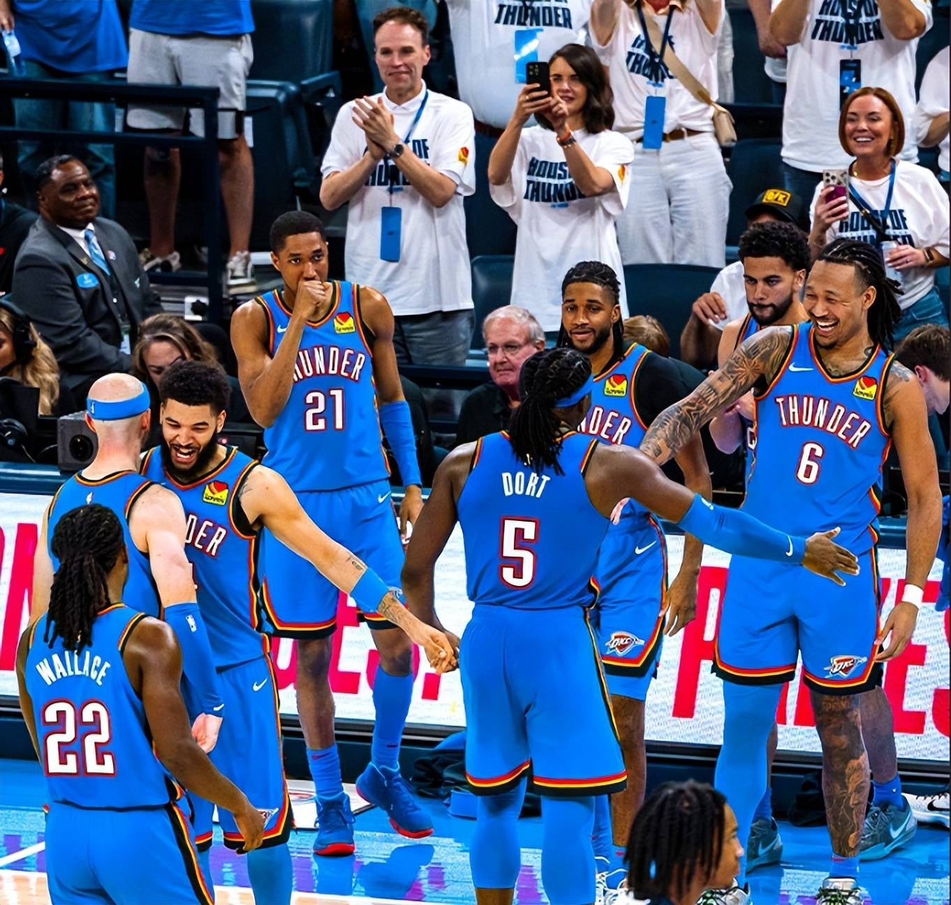 世俱杯改制-步行者大胜东部对手,球队赛季重燃希望