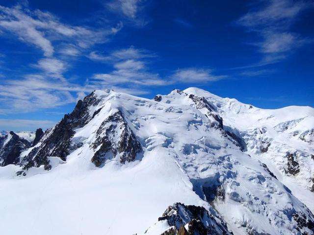 世俱杯2025-列支敦士登队实现惊艳表现,闯入关键阶段