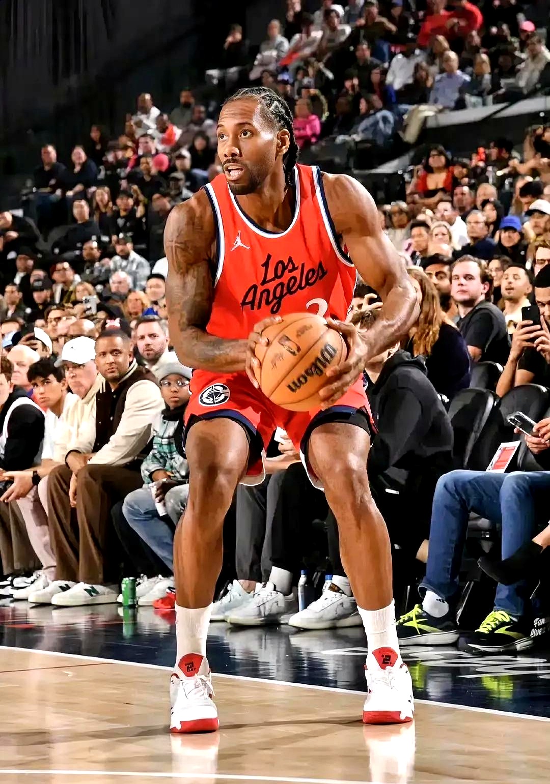 世俱杯冠军-尼克斯莱昂纳德复出未来走势备受期待