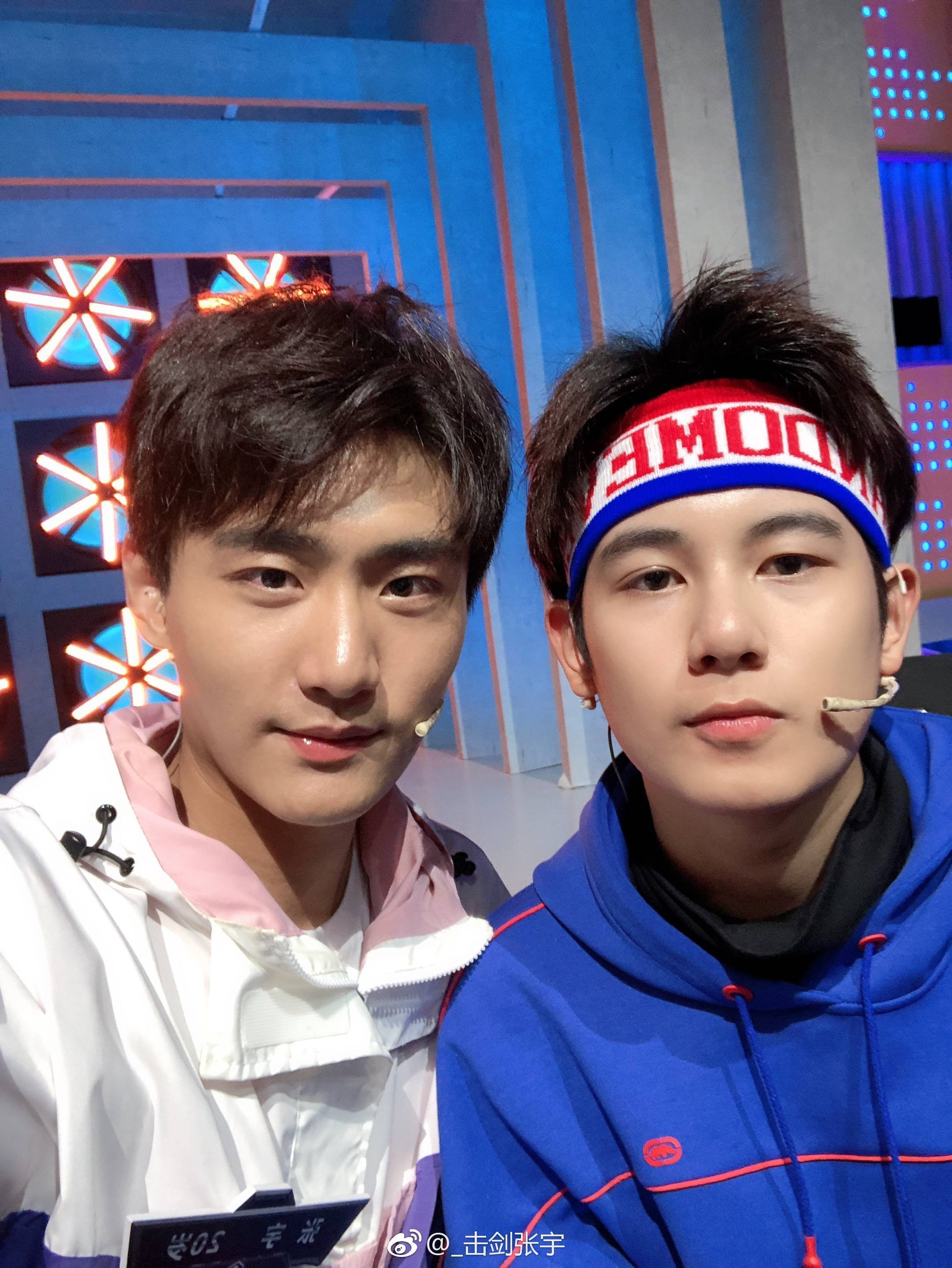 韩国击剑代表团实力惊艳,刀光剑影飞越极限 韩国击剑代表团实力惊艳,刀光剑影飞越极限