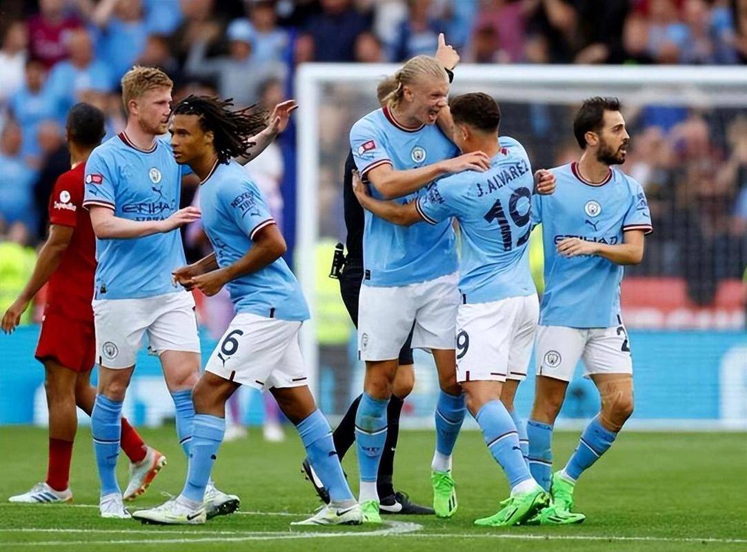 世俱杯2025-南安普顿被曼城重创,遭遇三连败