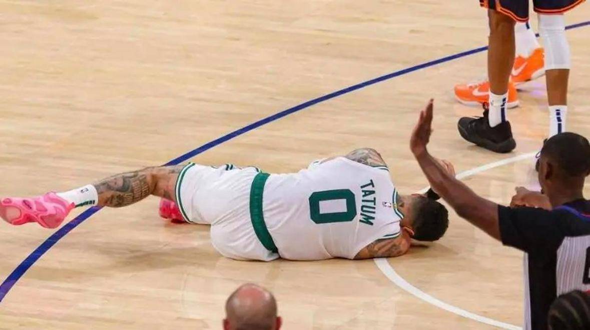 热火遭遇严重伤病潮,战力削弱 热火遭遇严重伤病潮,战力削弱