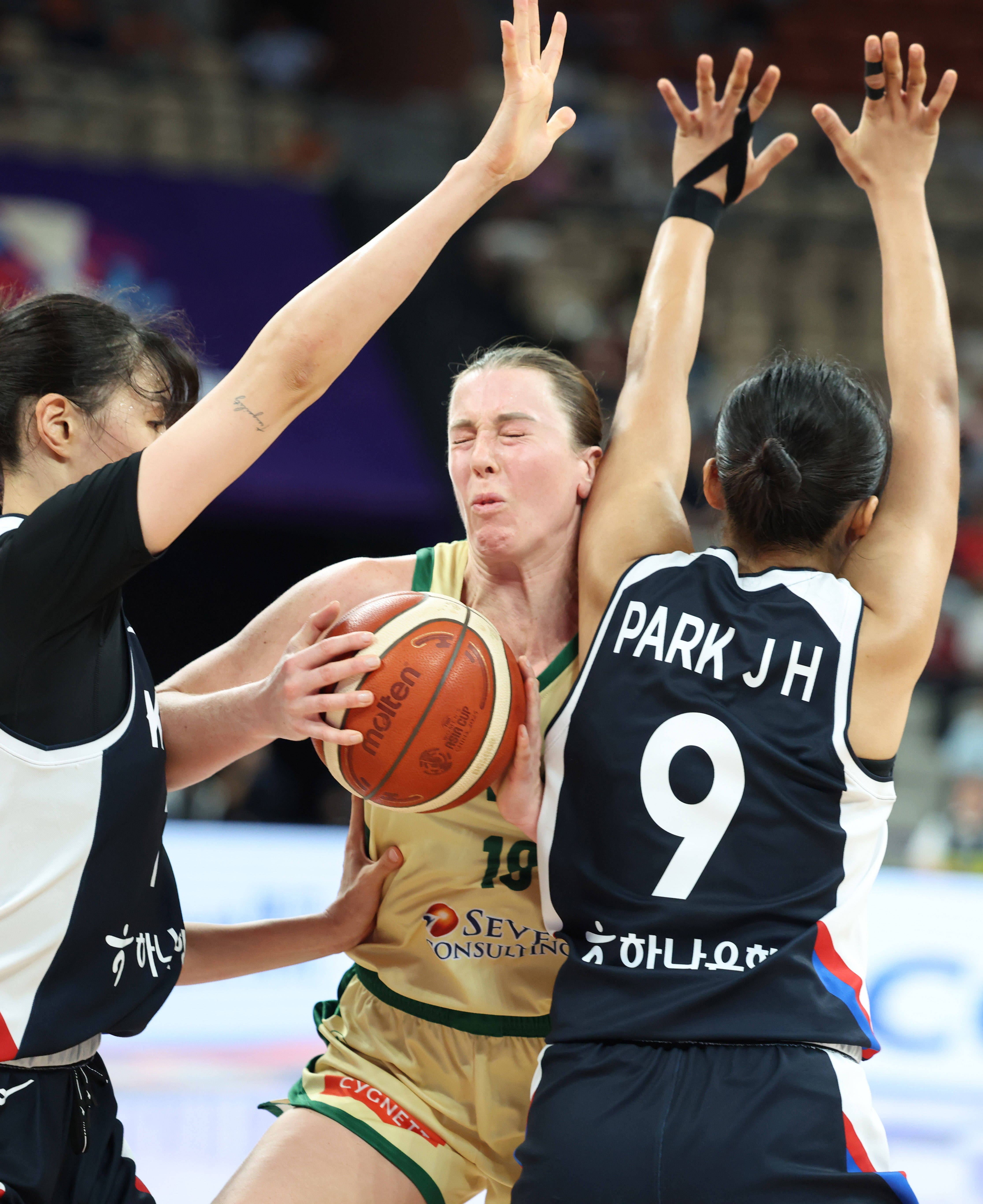 澳大利亚女足实现四连胜,实力备受瞩目 澳大利亚女足实现四连胜,实力备受瞩目