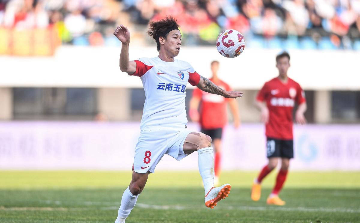 长春亚泰战平北京人和,保持不败状态 长春亚泰战平北京人和,保持不败状态