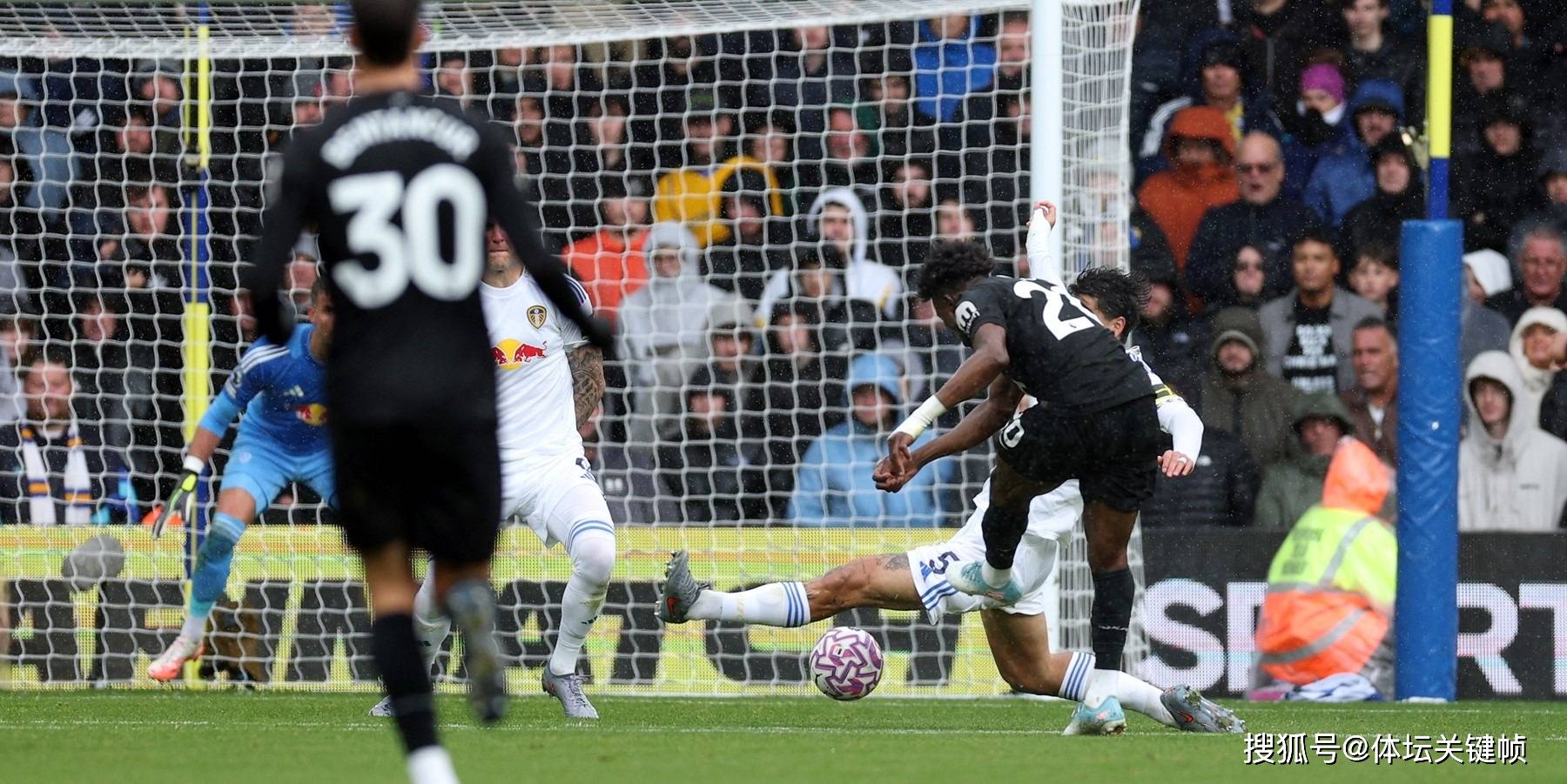 世俱杯官网-热刺客场大胜对手，英超形势一波三折的简单介绍