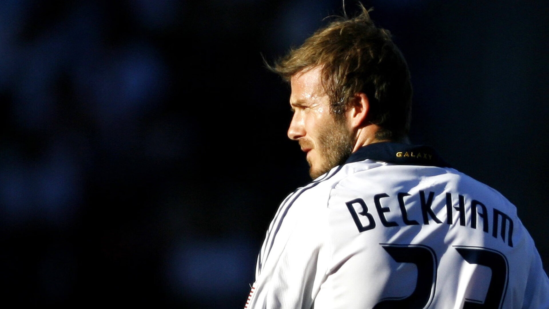 世俱杯直播-命运交叉路口，库里一剑封喉，魔术青春风暴席卷篮网