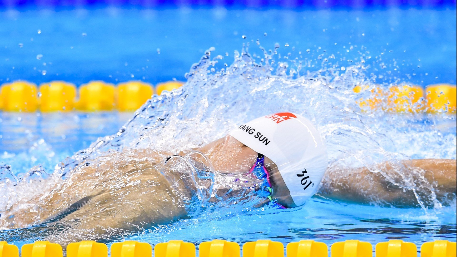 东亚风暴对话欧洲火力，韩国团体制霸塞维利亚，弗拉霍维奇点燃欧洲赛场