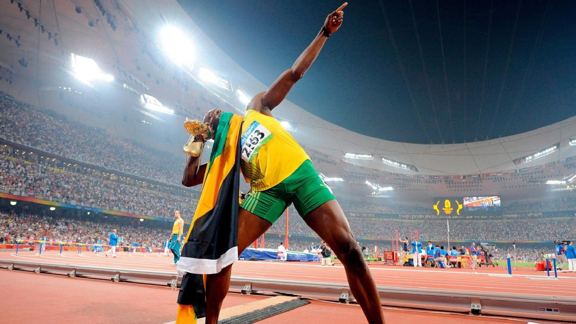 冰封王座与火红逆袭，汤杯赛场上的唯一性光芒