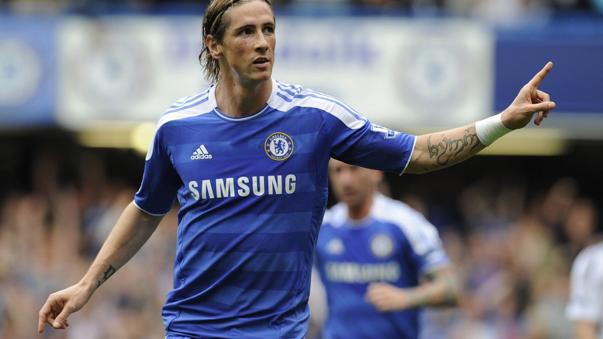 传奇之夜！托尼金发引爆伯纳乌，皇马惊天逆转险胜米兰